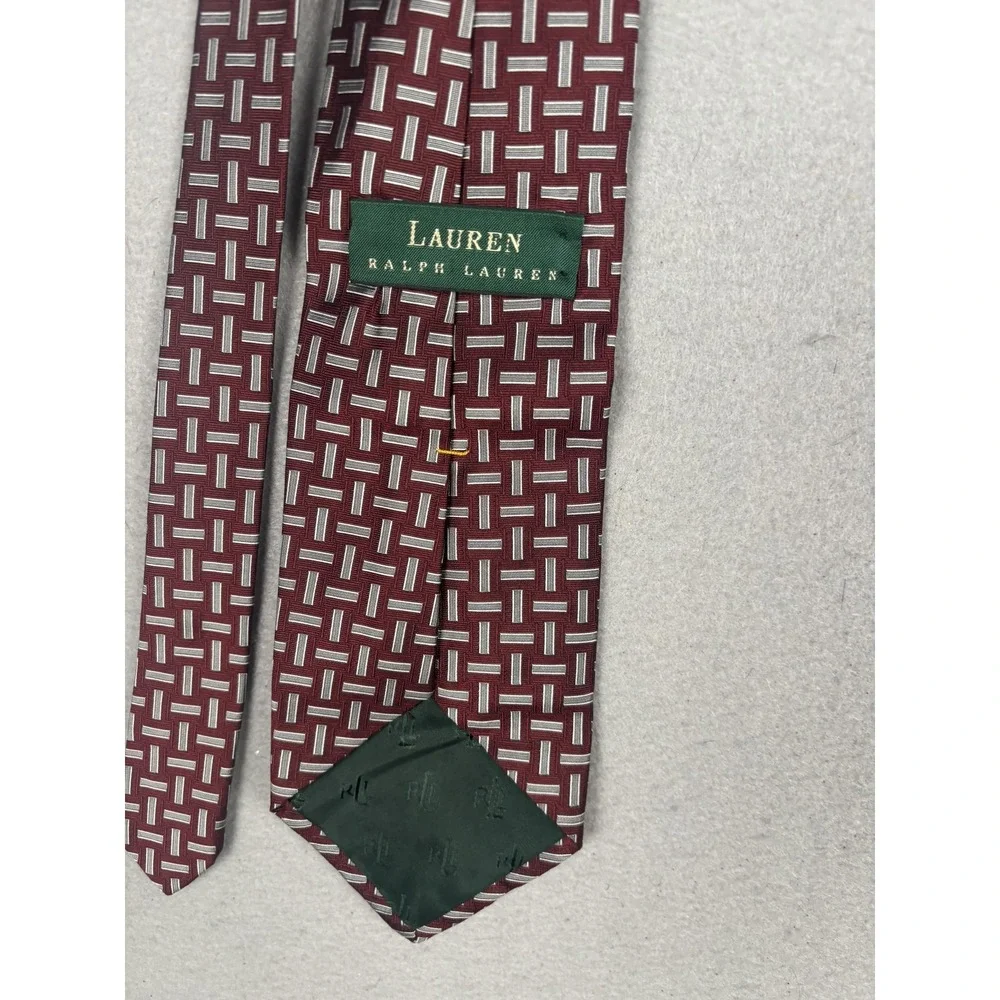 Lauren Ralph Lauren Tie Mens One Size Red Geometric Silk Hand Finished Made USA